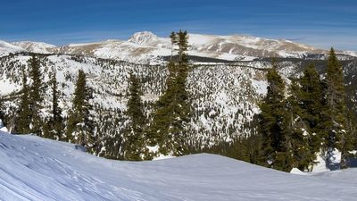Top 6 Ski Resorts Near Denver